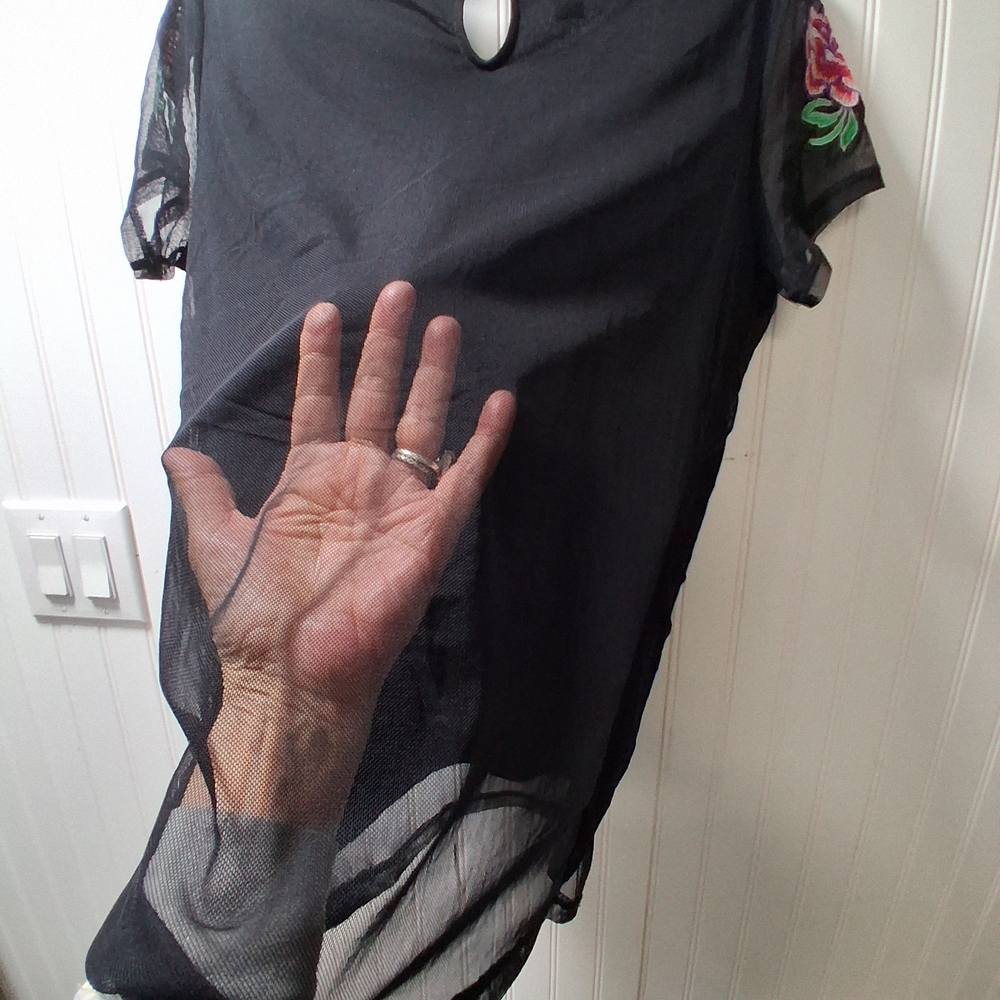 Floral Embroidered Black Top - Picture 9 of 16